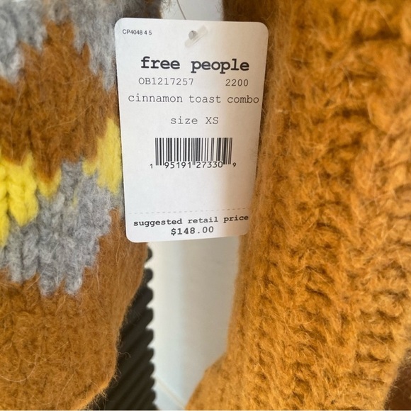 Free People Mustard and Brown Oversized Turtleneck Sweater no tag - Picture 6 of 6
